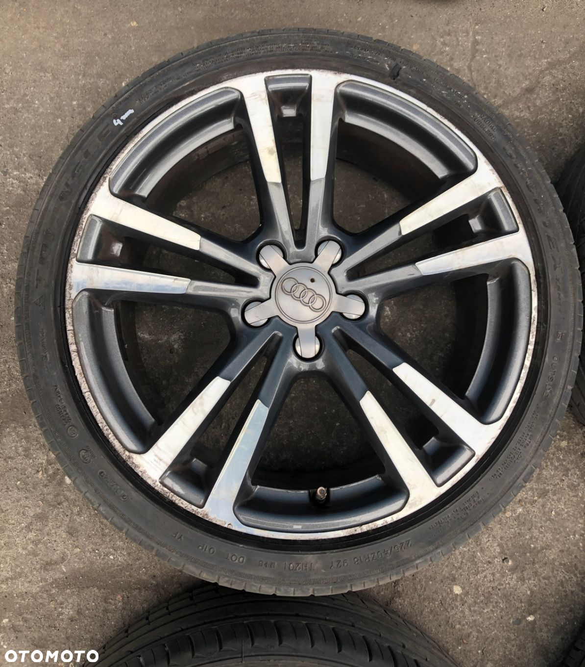 FELGI RONAL AUDI 8Jx18H2 ET 46 8V0601025BC 5x112 - 2