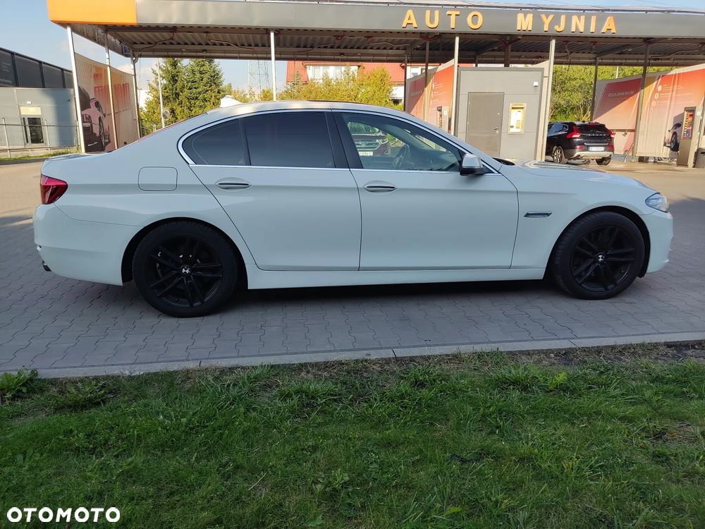 BMW Seria 5 535i - 6