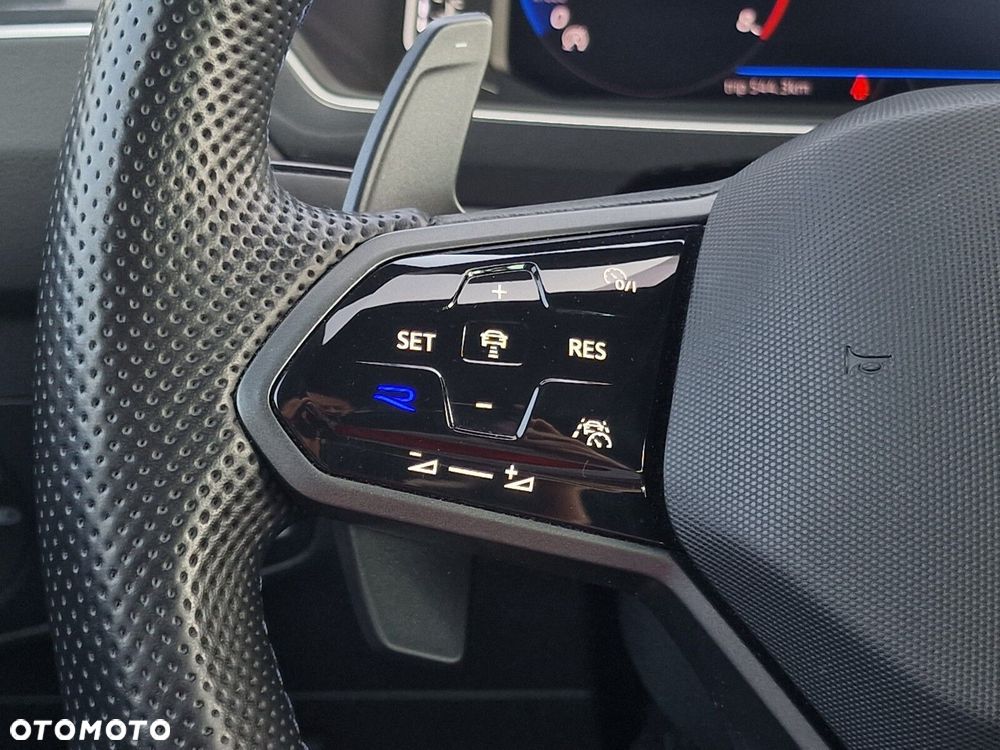 Volkswagen Tiguan 2.0 TSI 4Mot R DSG - 32