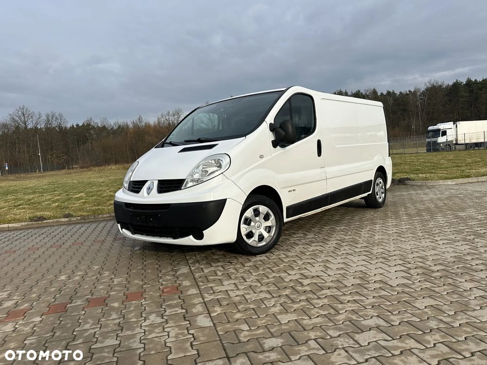 Renault Trafic - 1
