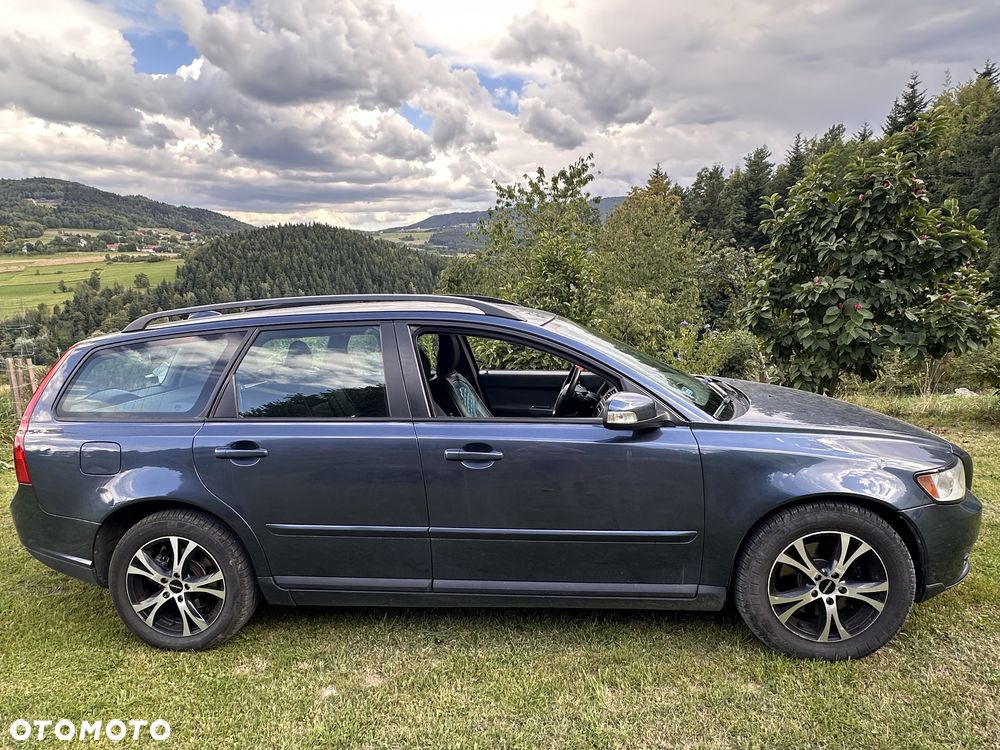 Volvo V50 - 3
