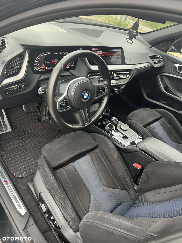 BMW 1M - 8
