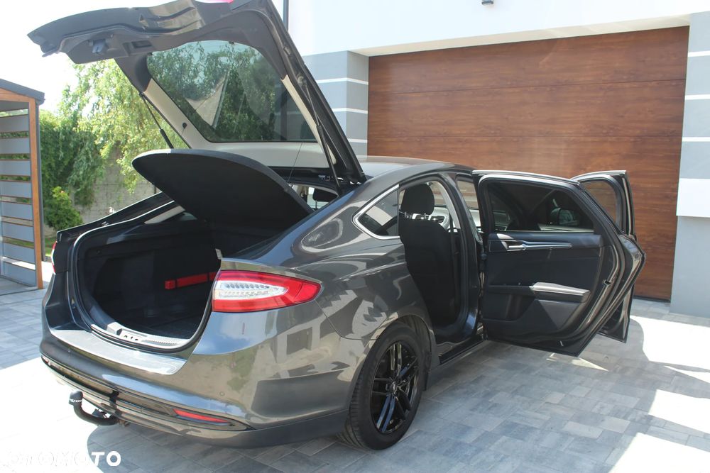 Ford Mondeo 2.0 TDCi Titanium - 12