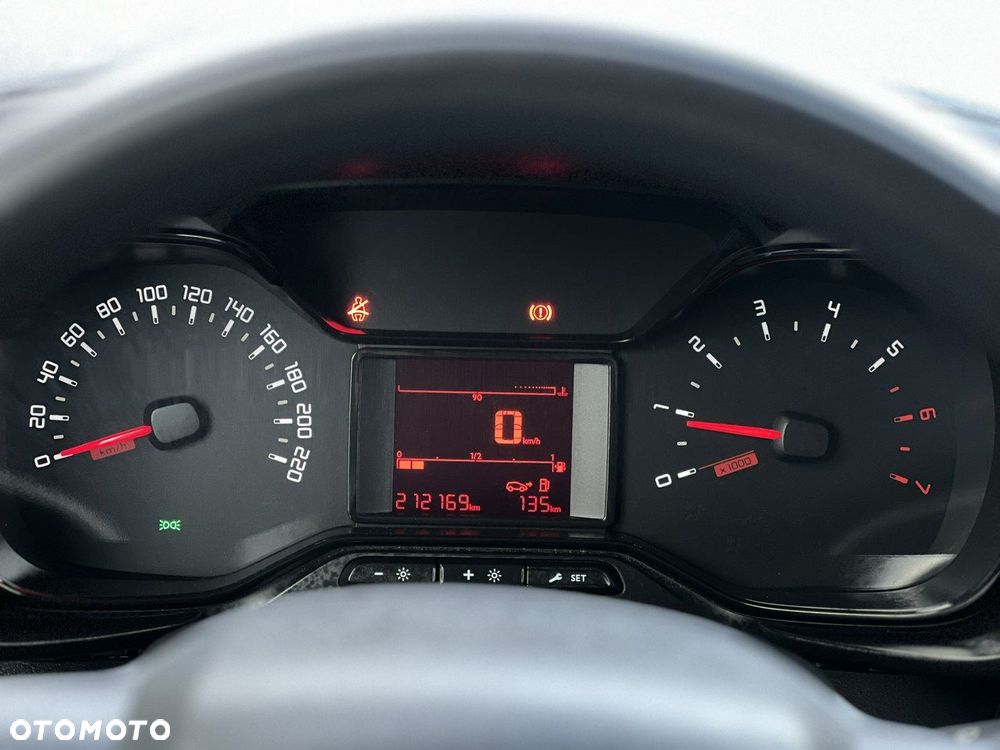 Toyota Proace City - 26