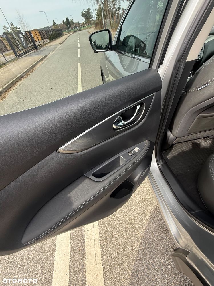 Nissan Qashqai 1.2 DIG-T Tekna - 20