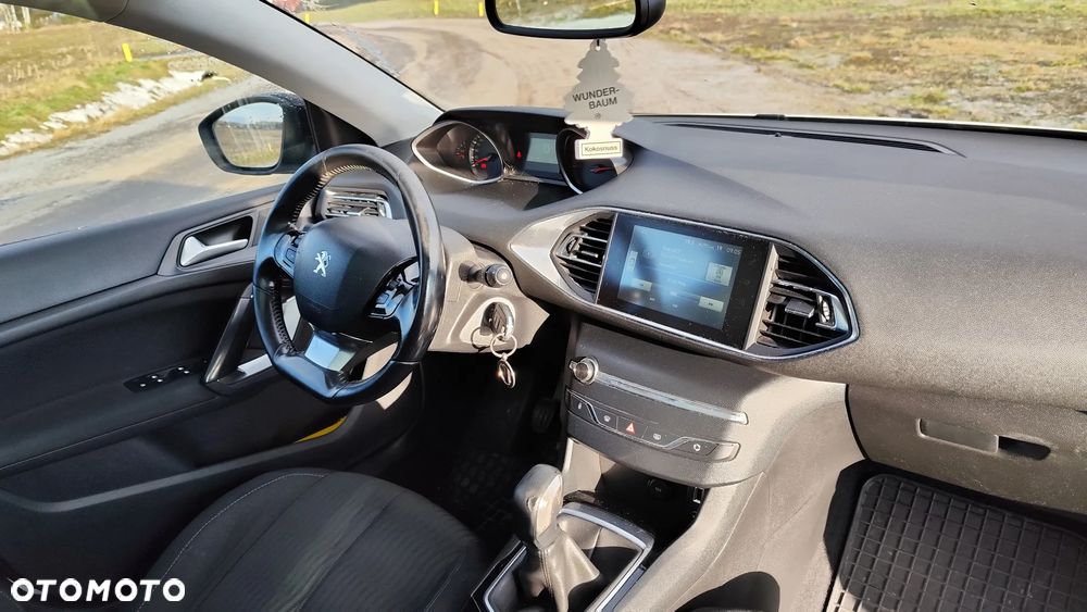 Peugeot 308 1.6 HDi Active - 11