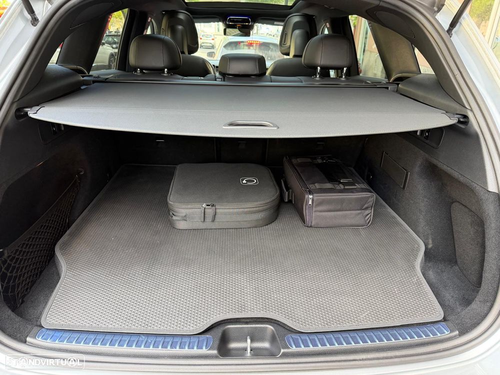 Mercedes-Benz GLC 300 e 4Matic 9G-TRONIC Avantgarde Advanced - 38