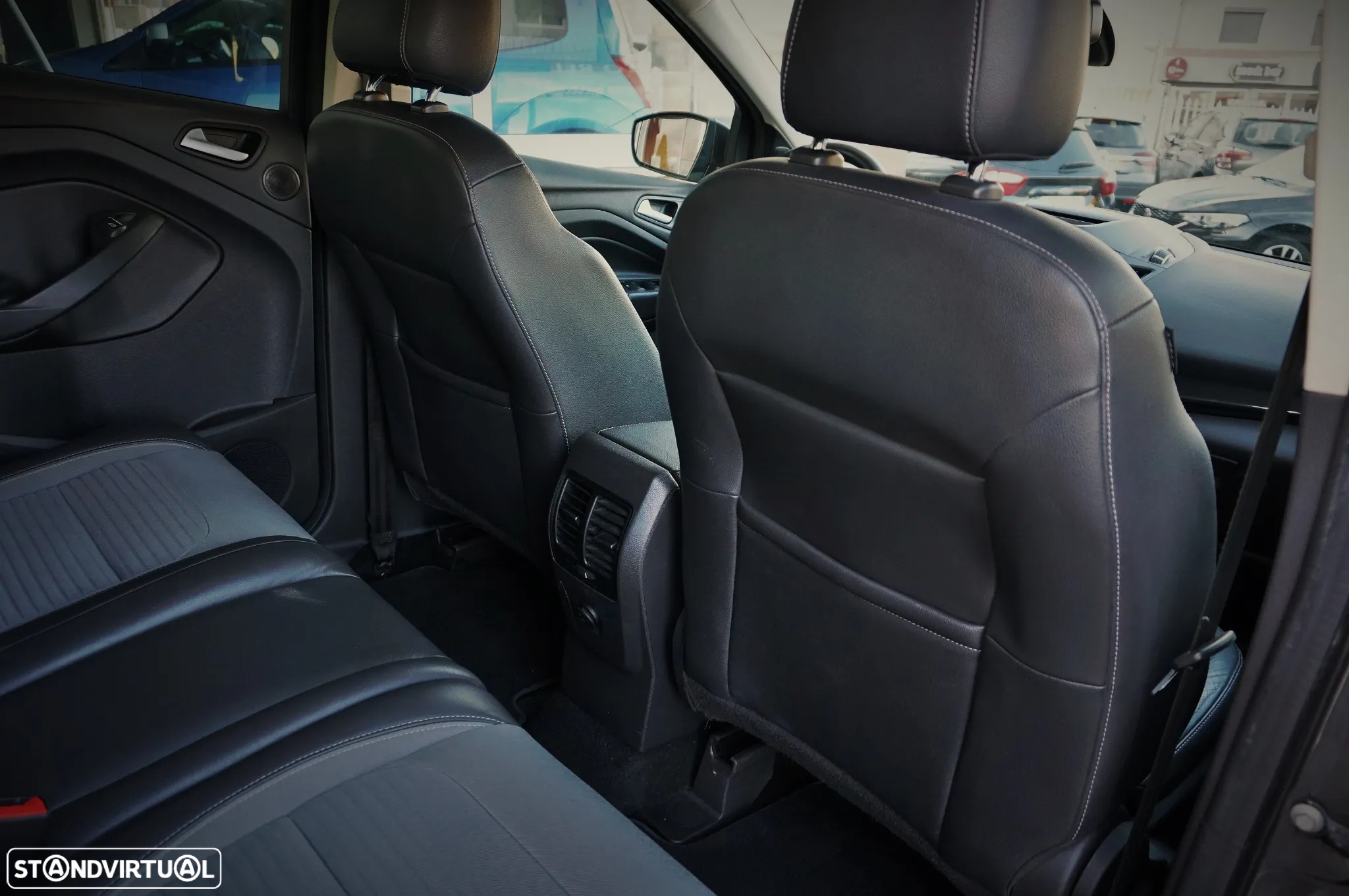 Ford Kuga 1.5 TDCi Titanium - 17