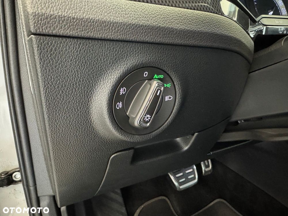 Skoda Superb 2.0 TSI Sportline DSG - 25