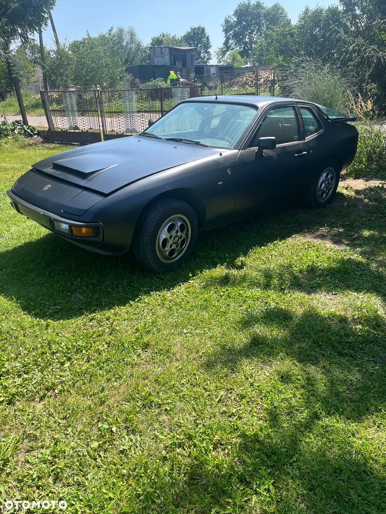 Porsche 924 S - 2