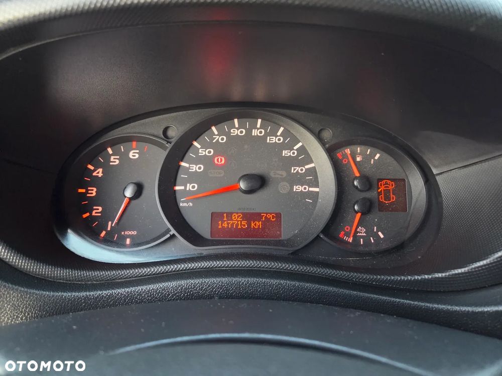 Renault Master - 18