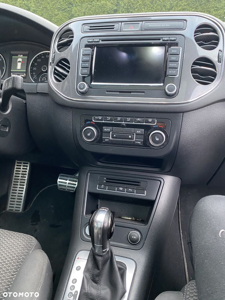 Volkswagen Tiguan 2.0 TDI 4Mot R-Style DSG - 16