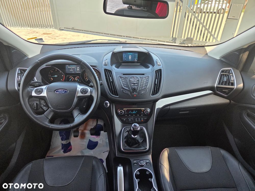 Ford Kuga 2.0 TDCi 4WD Titanium - 21