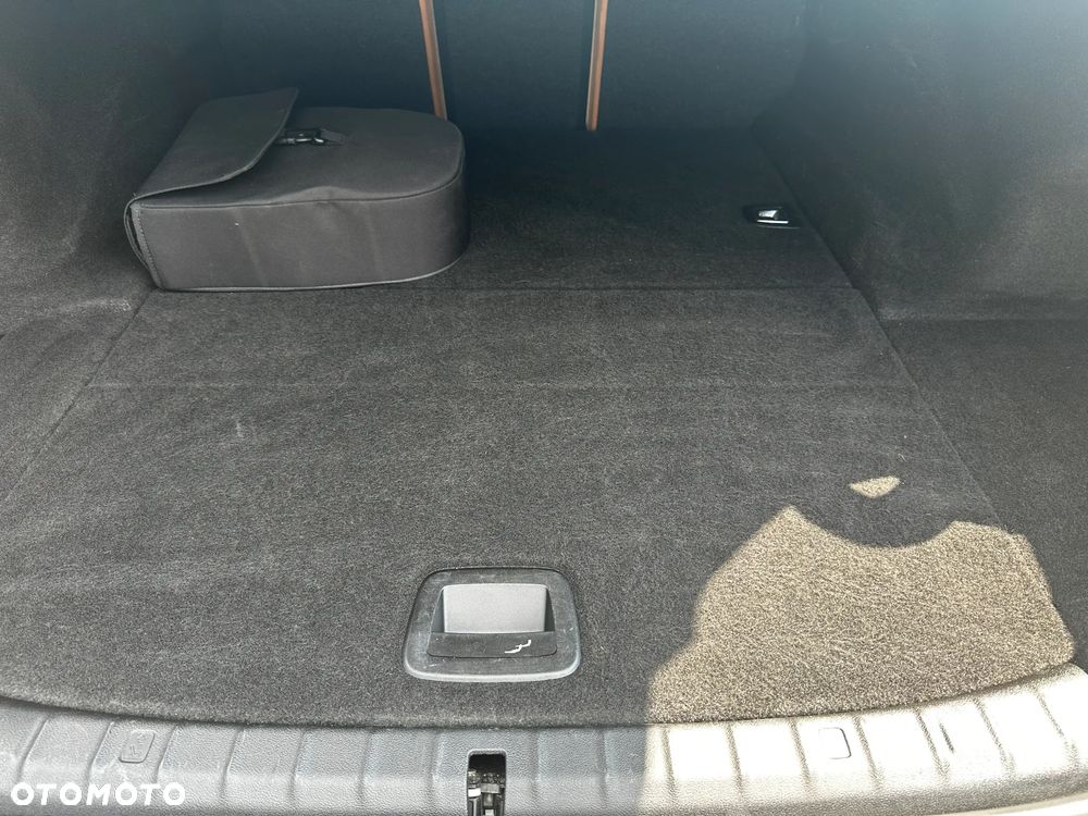 BMW Seria 5 - 34