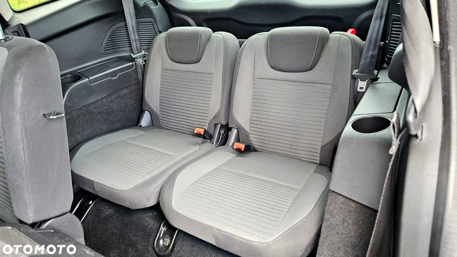 Ford Grand C-MAX 1.5 TDCi Start-Stopp-System Titanium - 8