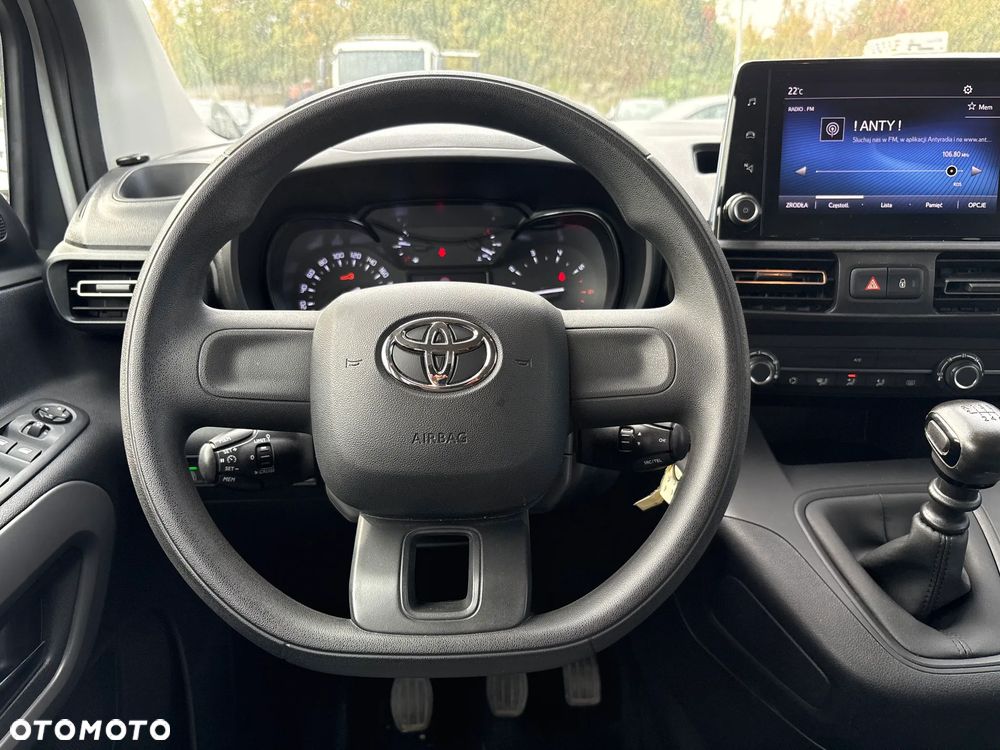 Toyota Proace City Verso 1.2 D-4T Business - 12
