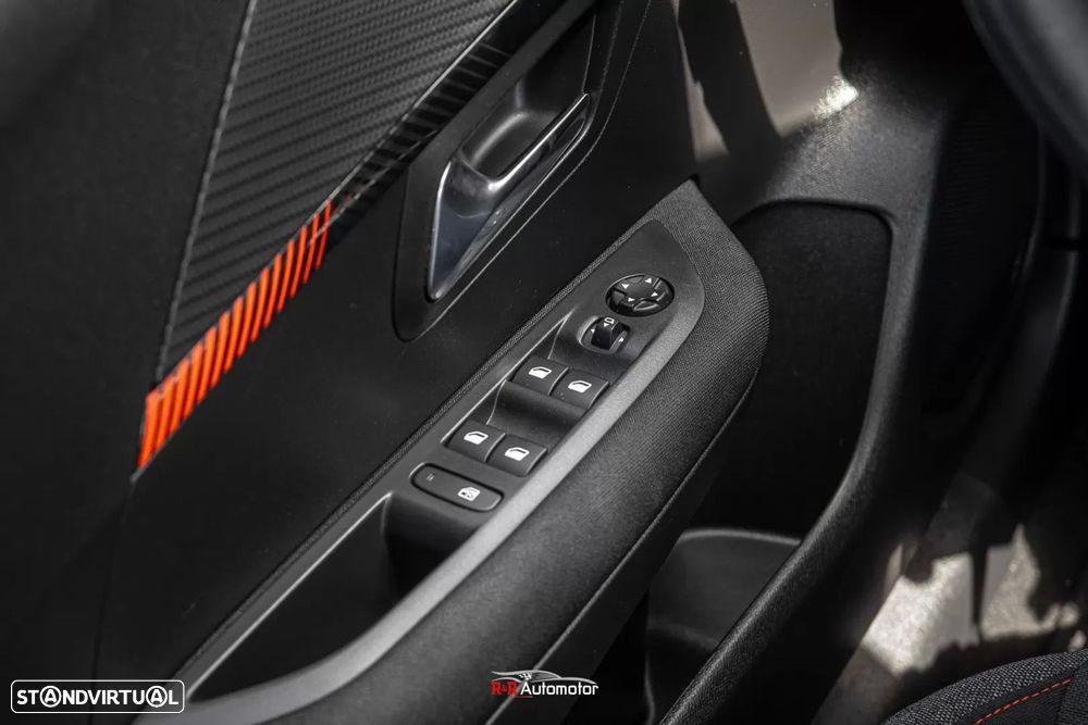 Peugeot 208 1.2 PureTech Active - 33