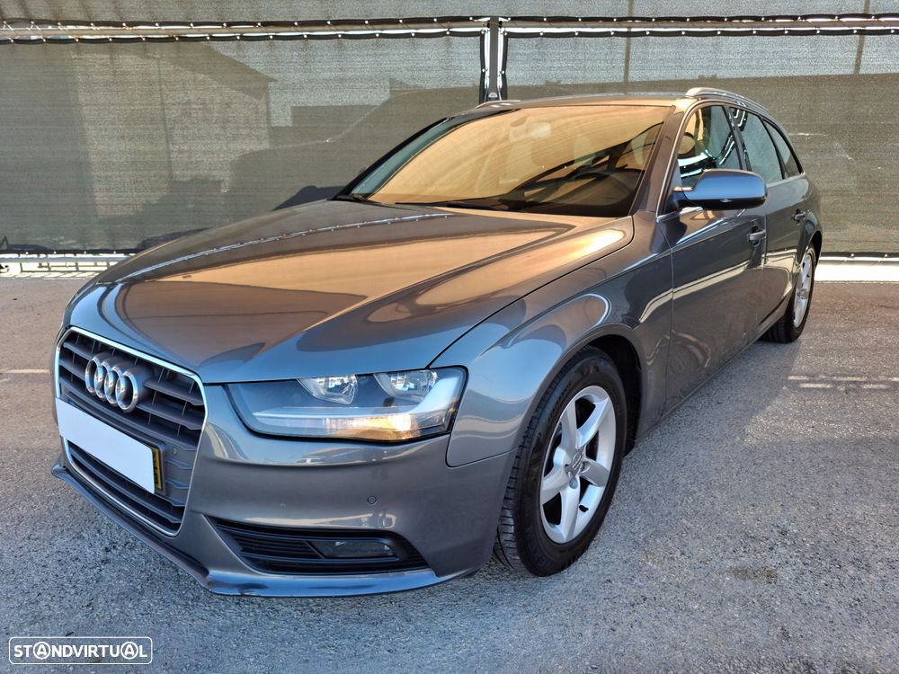 Audi A4 Avant 2.0 TDI Business Line - 7