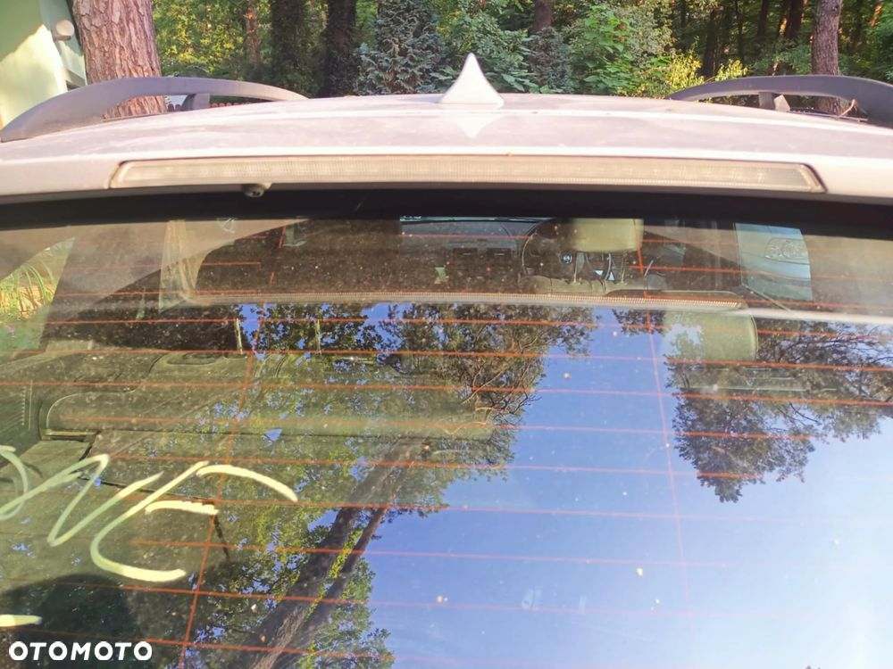 Trzecie światło stop BMW E83 X3 białe - 2