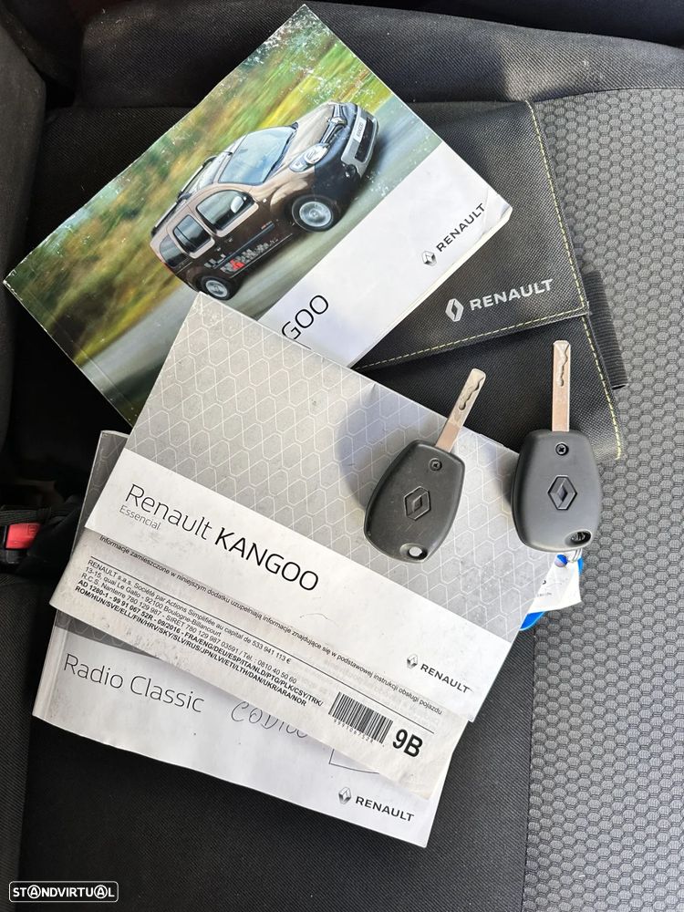Renault KANGOO 1.5 DCI 3 LUGARES C/ AC - 20