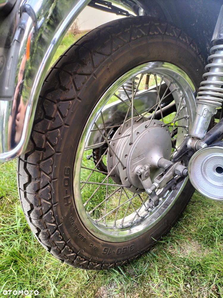 Suzuki GN - 13