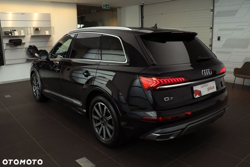 Audi Q7 - 3
