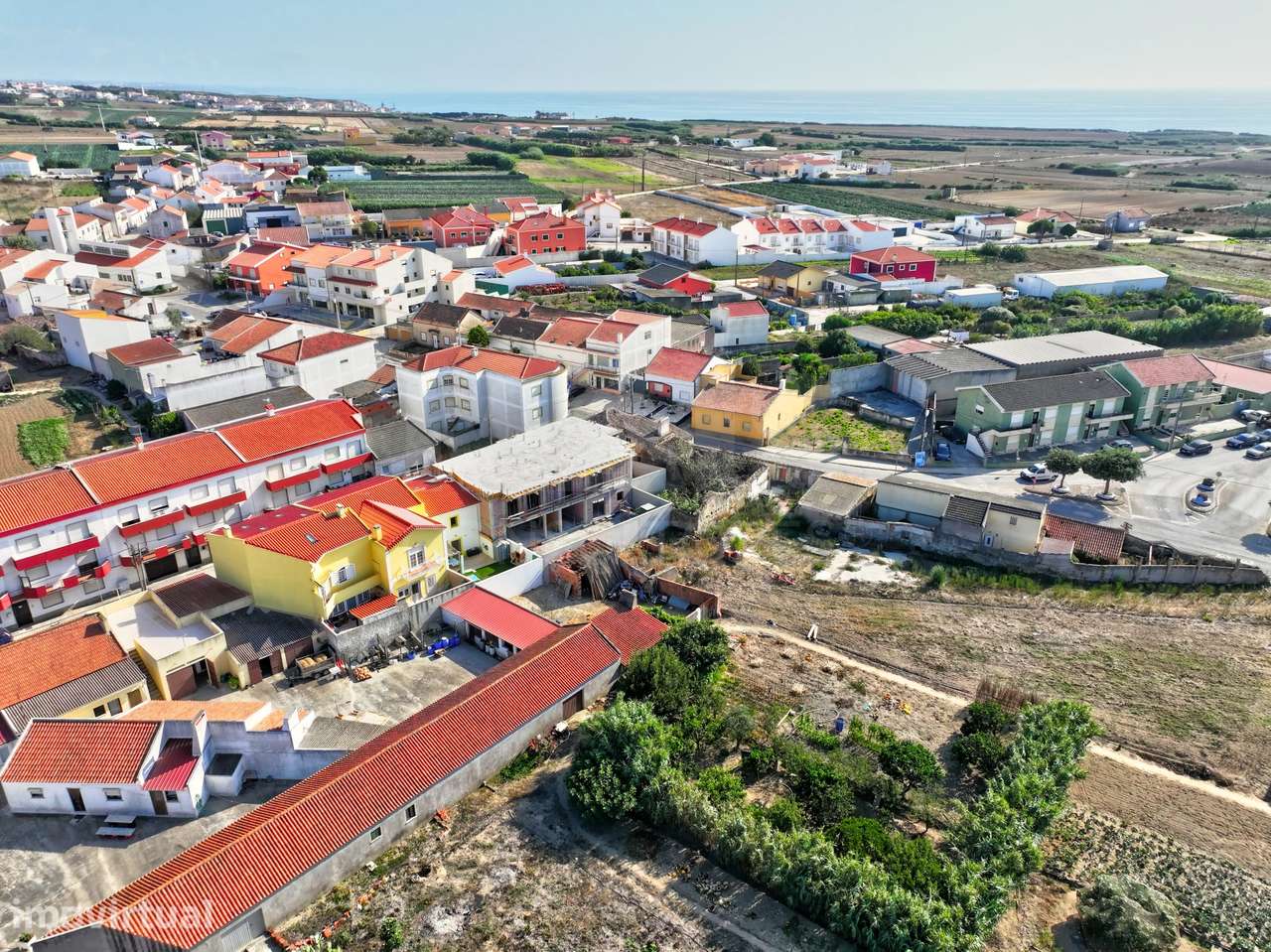 Apartamento T2 com Varanda & Parqueamento Privado, a 1 km da Pr... - Grande imagem: 2/18