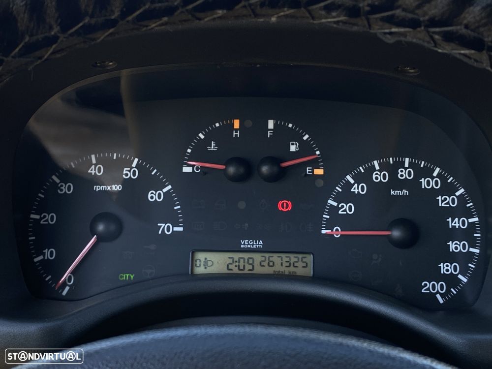 Fiat Punto 1.2 16V HLX - 16