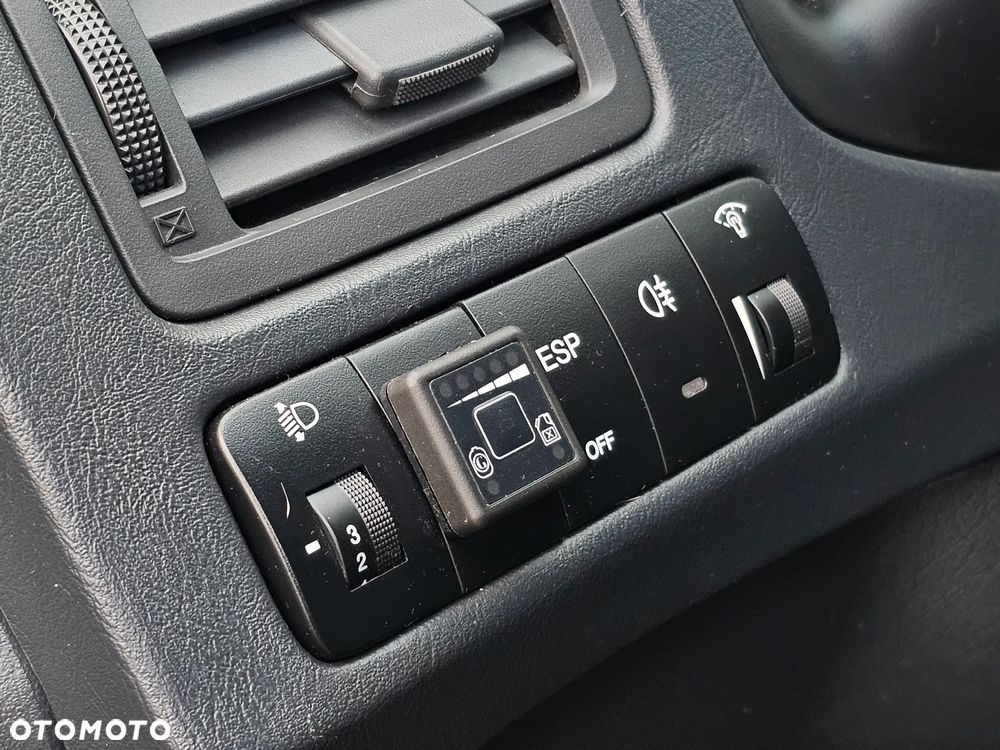 Hyundai Tucson 2.0 2WD GLS - 20