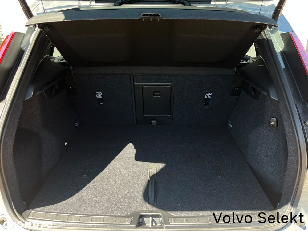 Volvo XC 40 - 11