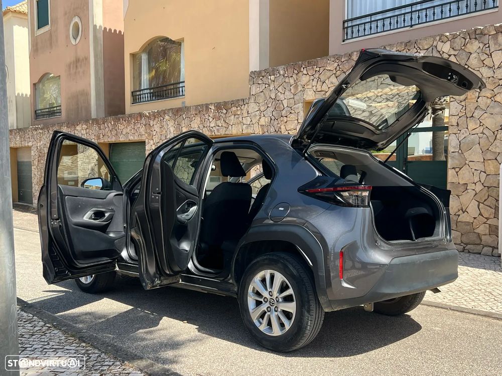 Toyota Yaris Cross 1.5 HDF Comfort Plus - 18