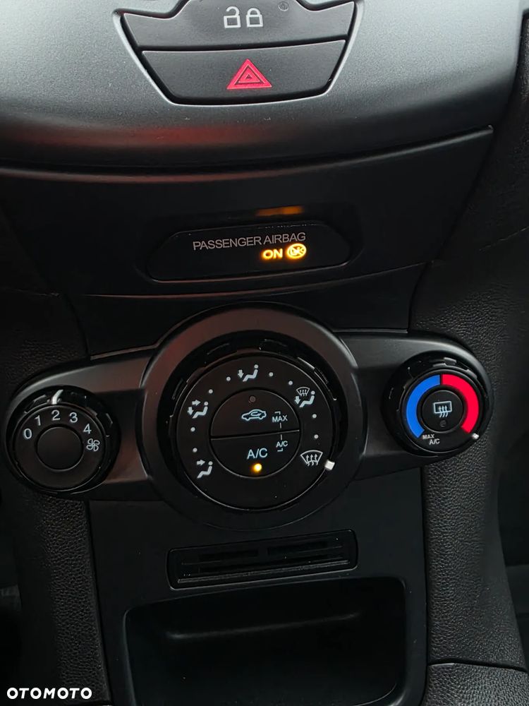 Ford Fiesta 1.25 Trend EU5 - 23