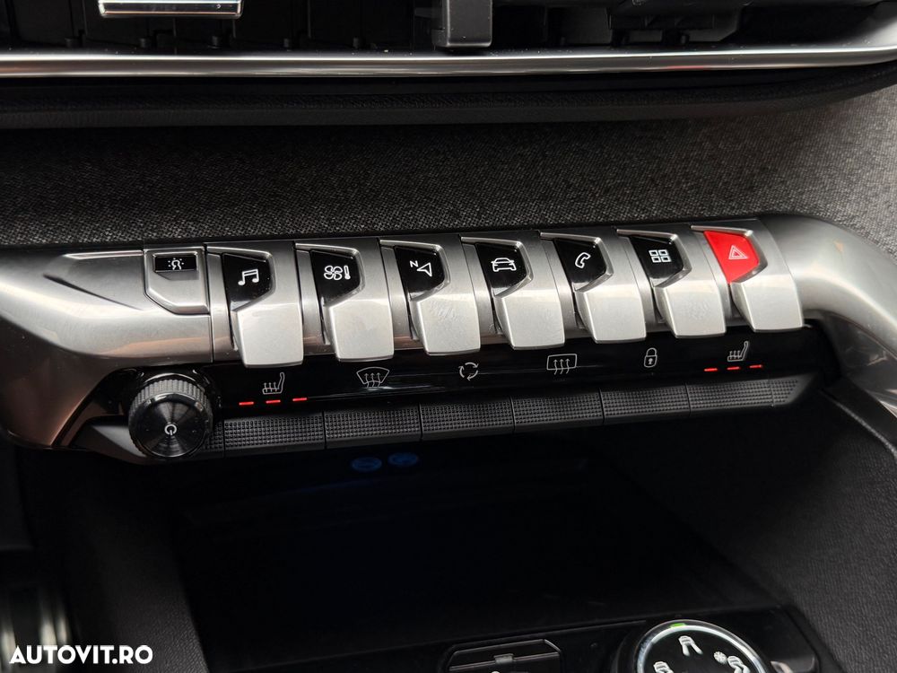 Peugeot 3008 BlueHDi 130 Stop & Start EAT8 GT Pack - 17