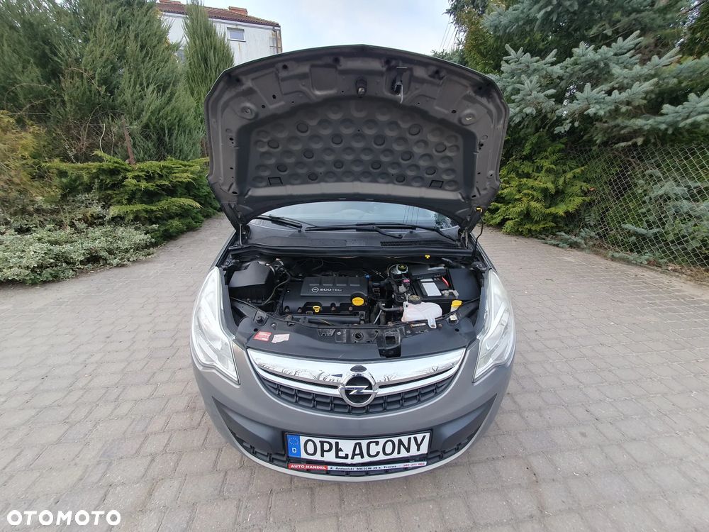 Opel Corsa 1.4 16V 150 Jahre - 7