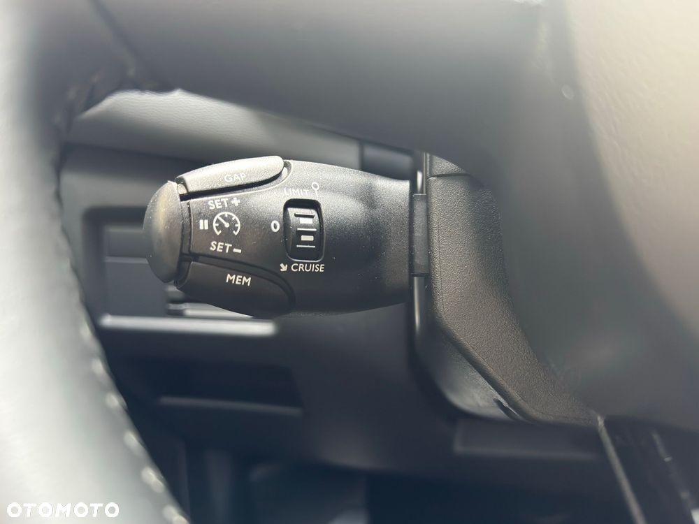 Citroën C5 Aircross 180 e-EAT8 MAX - 17