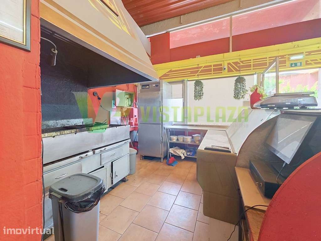Restaurante, Churrasqueira, Grill Take-Away Zona Ribeirinha - Grande imagem: 5/24
