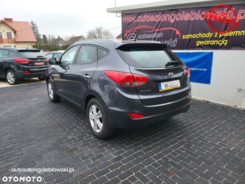 Hyundai ix35 - 12