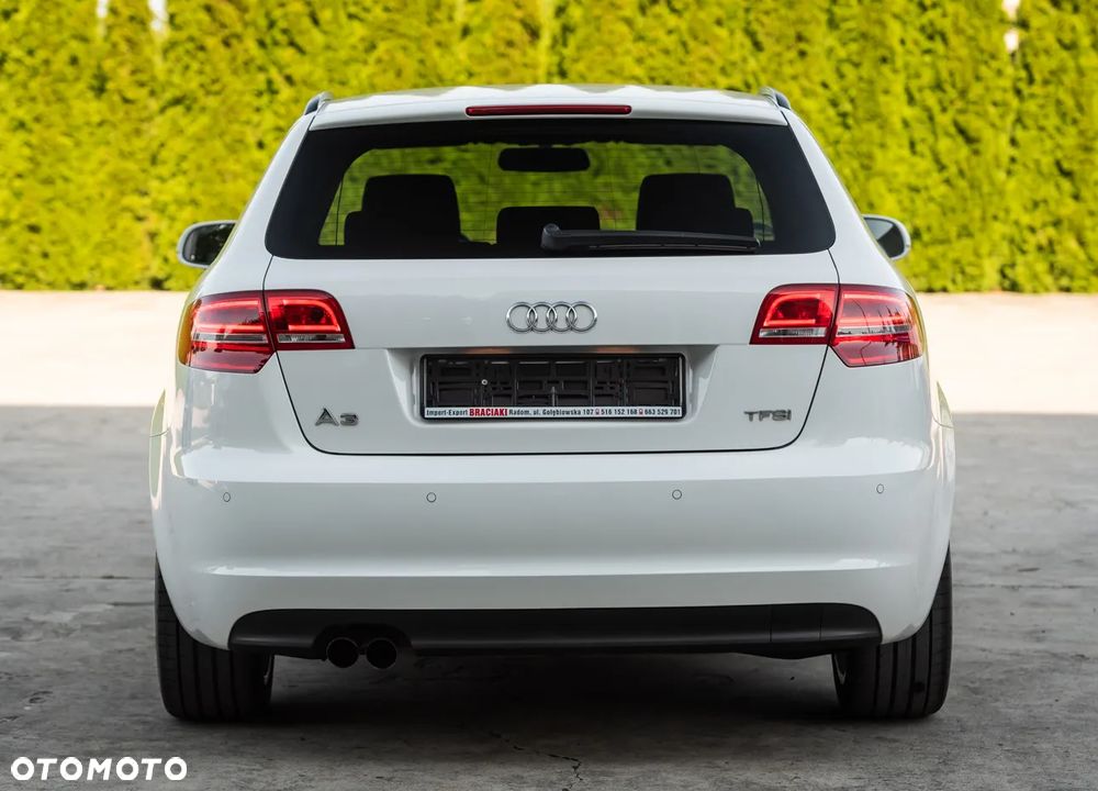 Audi A3 Sportback 1.4 TFSI S line Sportpaket - 11