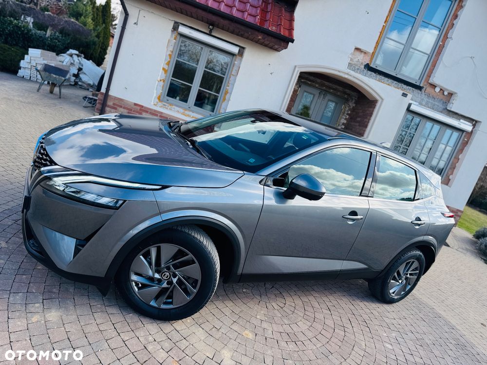 Nissan Qashqai 1.3 DIG-T DCT N-WAY - 24