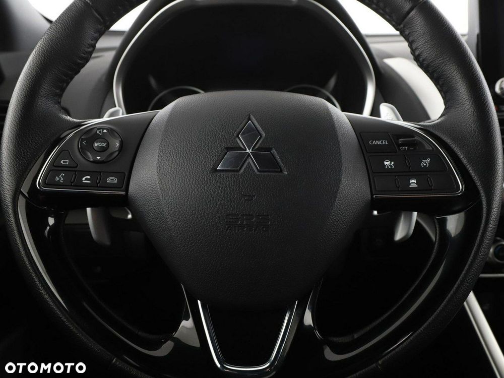 Mitsubishi Eclipse Cross - 21