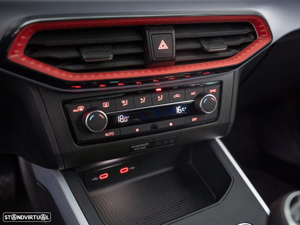 SEAT Arona 1.0 TSI FR - 26