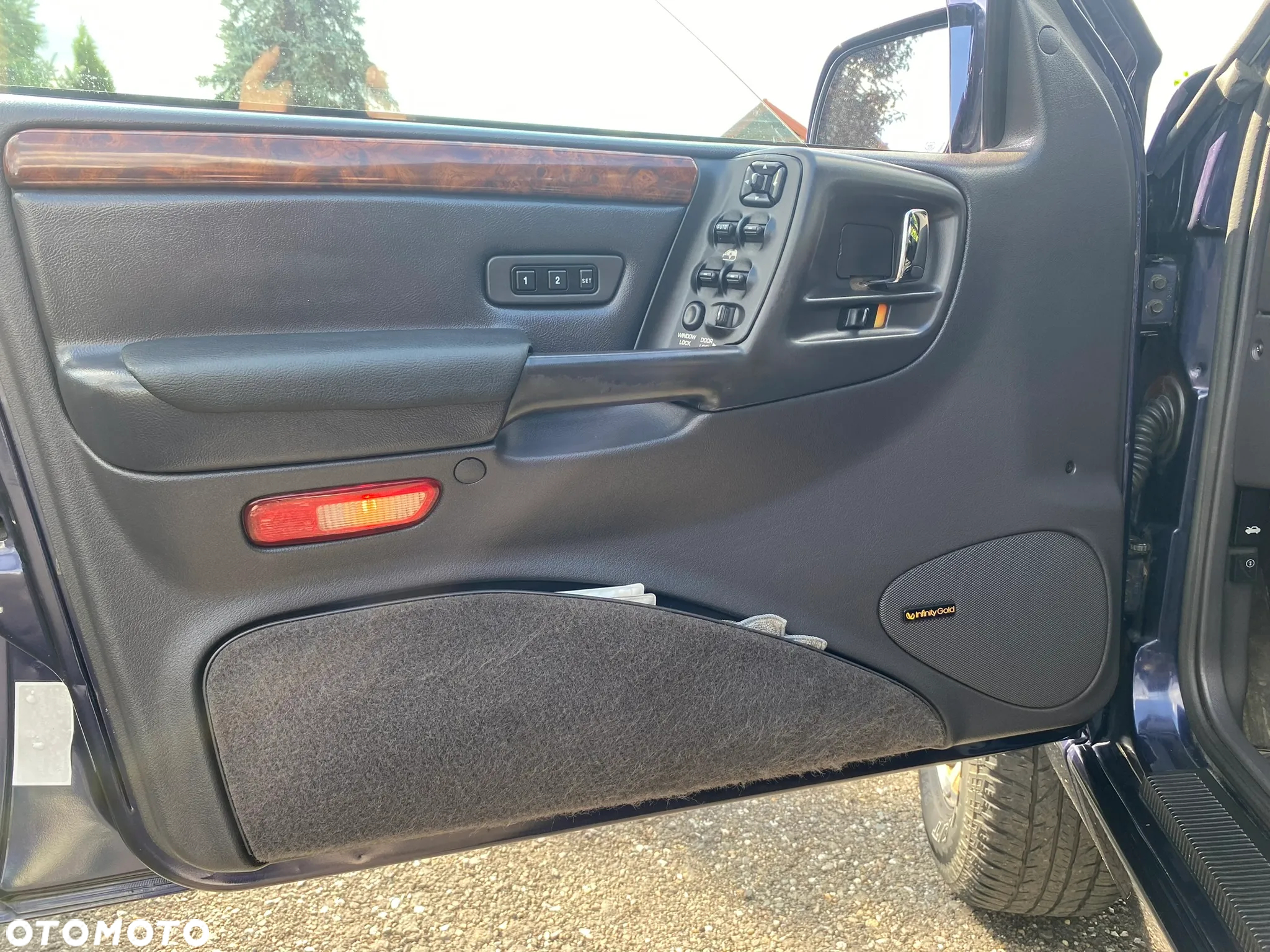 Jeep Cherokee 4.0 Limited - 10