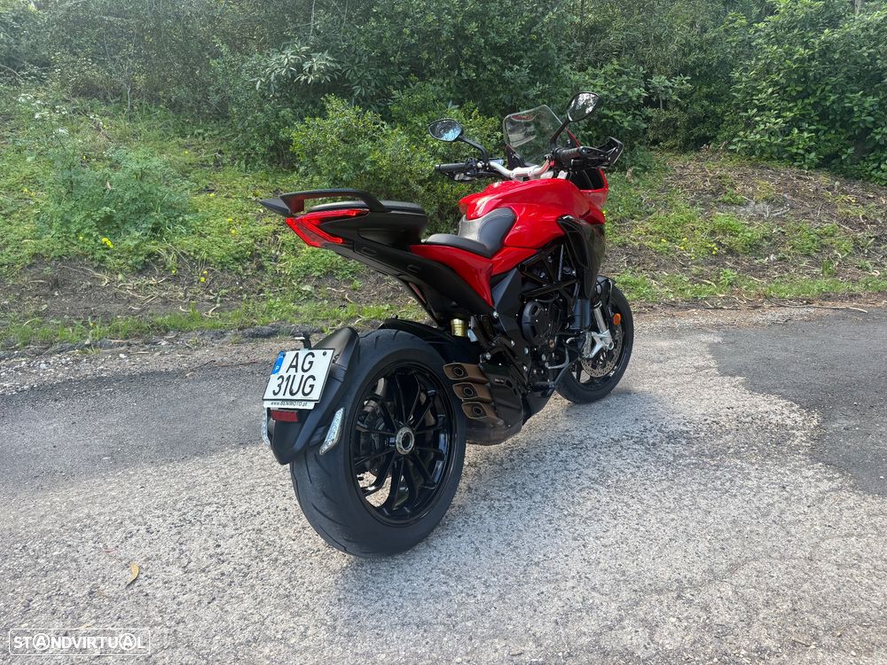 MV Agusta Turismo Veloce Rosso Aniversário 75 - 10