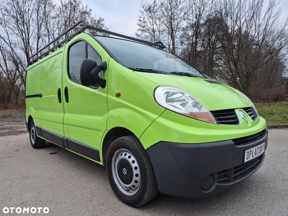 Renault Trafic - 16