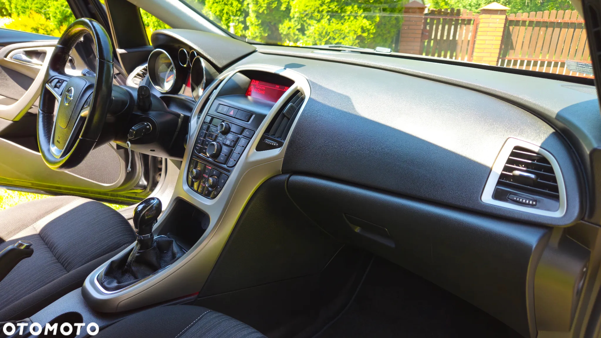 Opel Astra IV 1.4 Essentia - 16