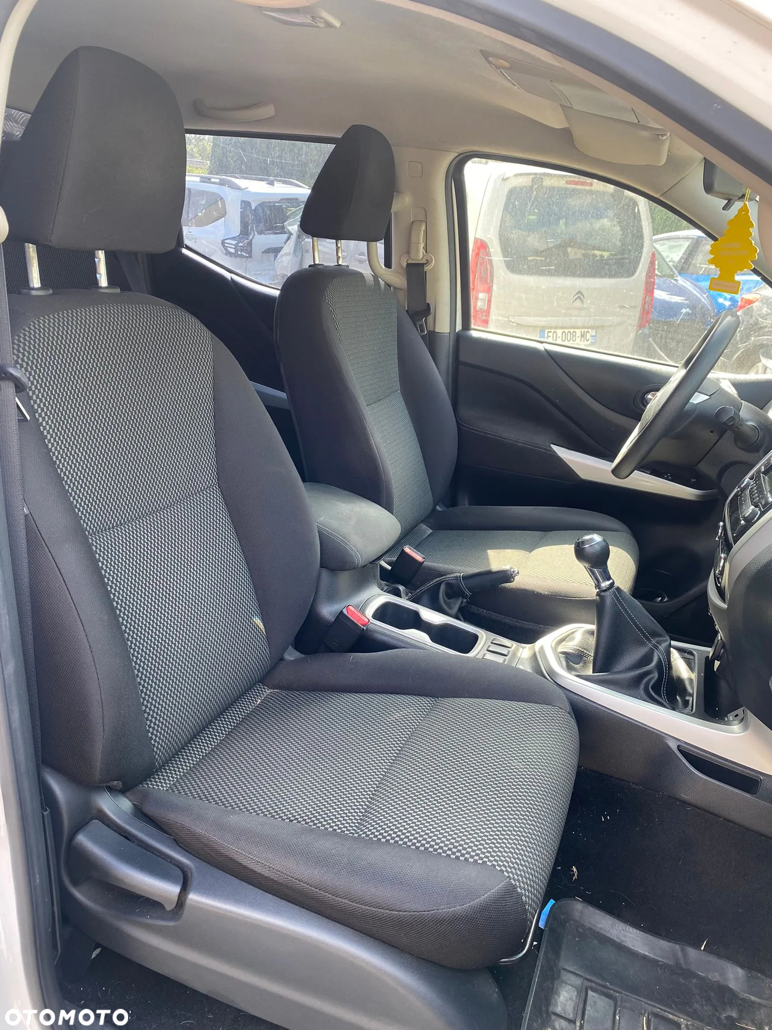 Renault Alaskan Double Cab 4x4 dCi 160 LIFE - 33