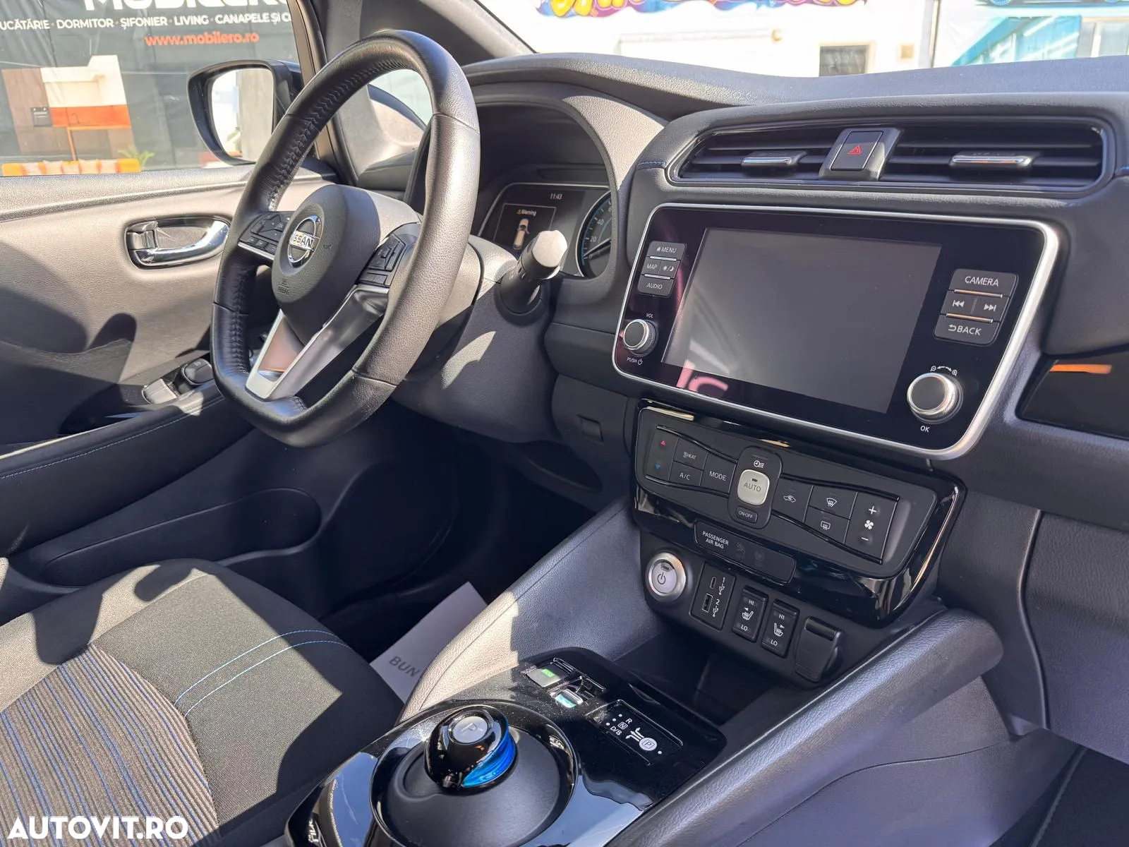 Nissan LEAF 62 kWh e+ N-Connecta - 13