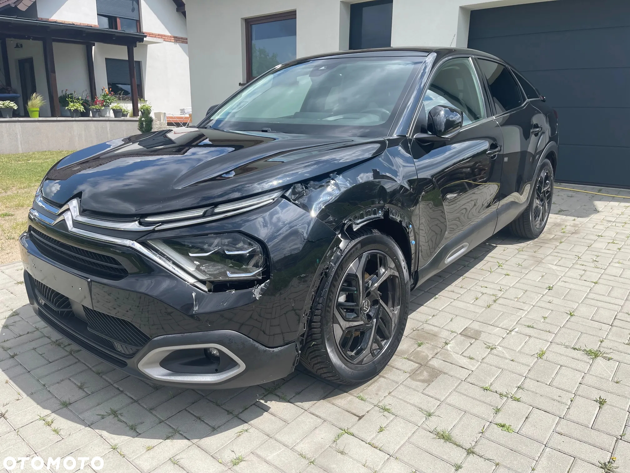 Citroën C4 BlueHDi 130 Stop&Start EAT8 SHINE - 5