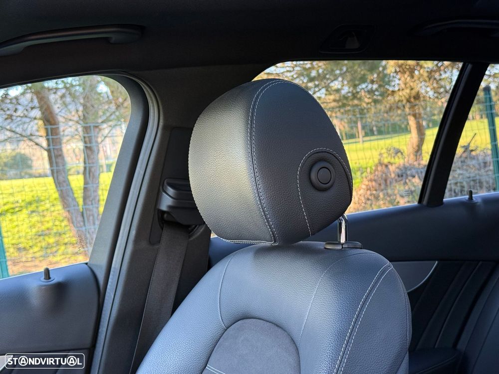 Mercedes-Benz C 300 de AMG Line - 38