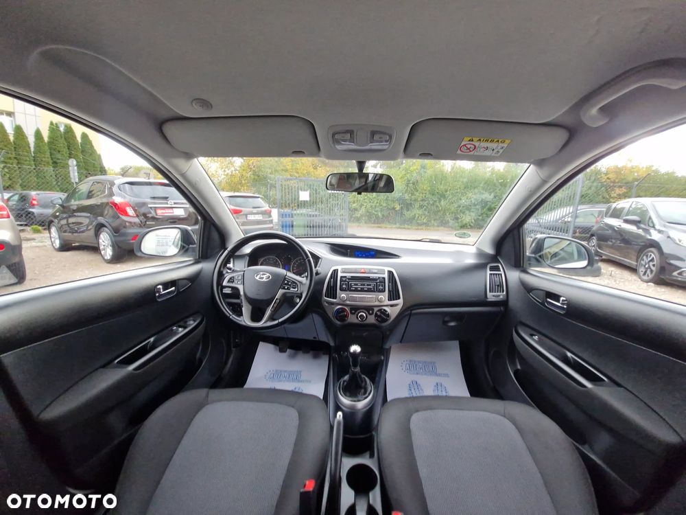 Hyundai i20 - 28